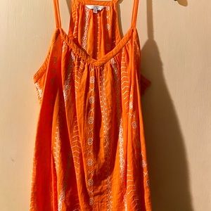 Crown and Ivy tank size Medium